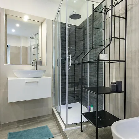 Apartment Sant'agata Bridge - Genovainrelax